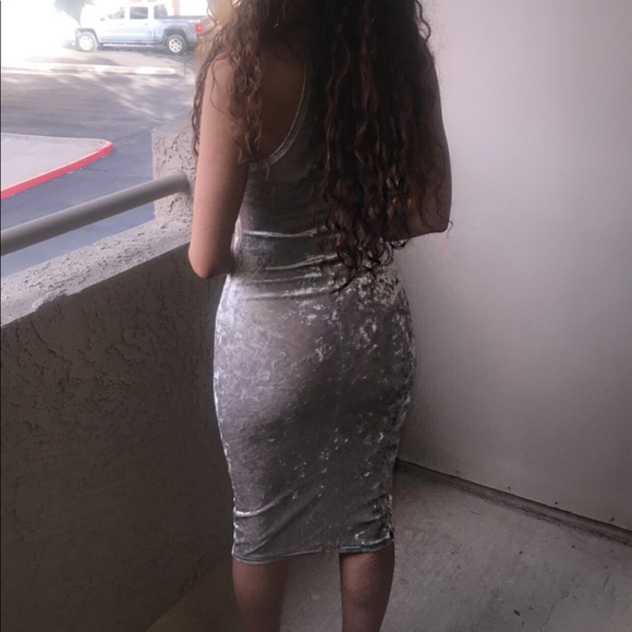 Long Tan Fit Dress - Picture 2 of 5